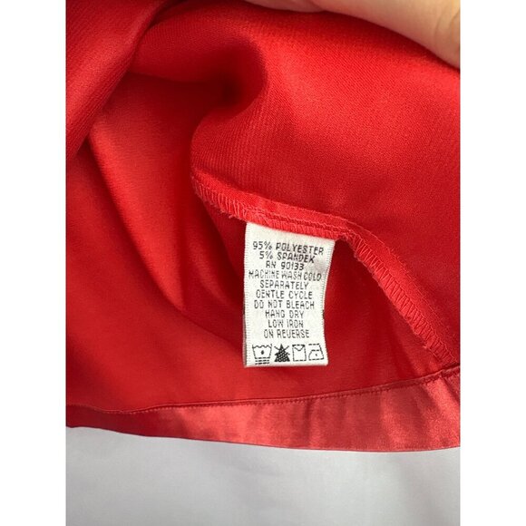 Simply Chloe Dao Womens Red Satin Tank Top XS - Picture 4 of 5